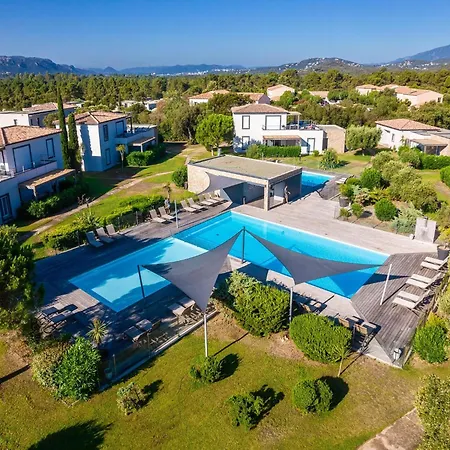 Lecci With Outdoor Pool Apartamento Porto Vecchio